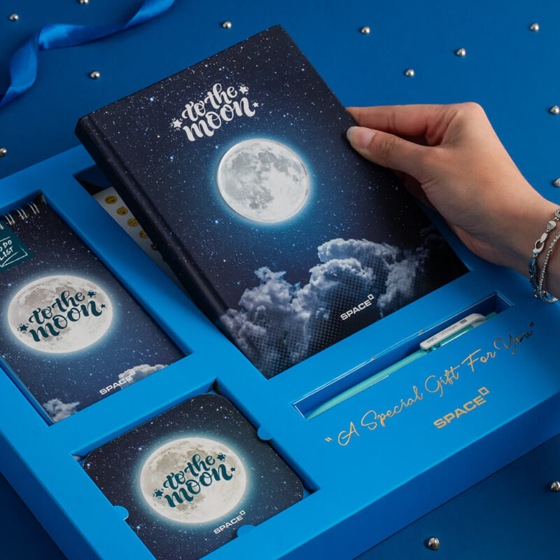 ⁦Premium Gift Box - Moon⁩ - الصورة ⁦2⁩